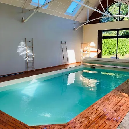 Appartement De Charme Avec Piscine - Domaine De Rubiou