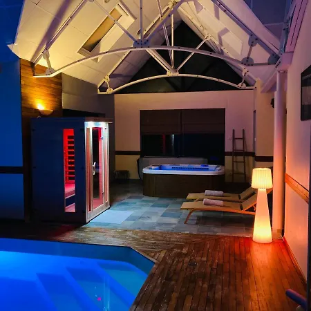De Charme Avec Piscine - Domaine De Rubiou *